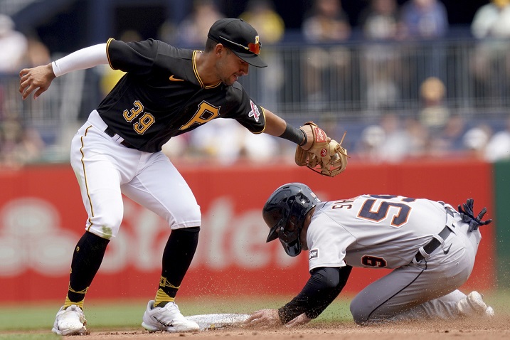 Rodriguez, Joe slug homers to power Pirates past Brewers 4-1