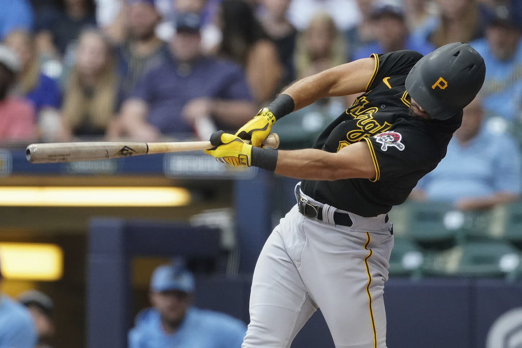 Rivas drives in 5 as Cubs pound Pirates